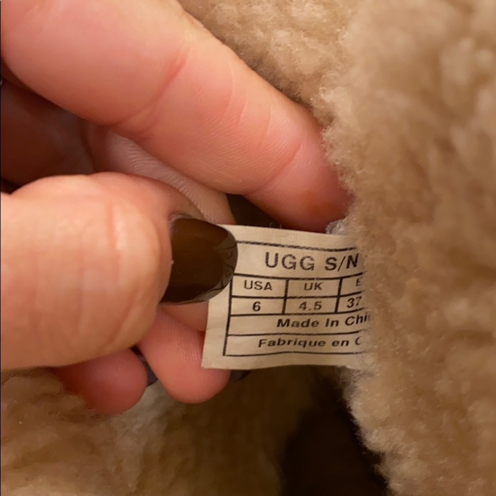 ugg’s - Picture 5 of 5